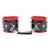 Фото товара: Чёрно-красные лаковые перфорированные наручники, код товара: 51029ars/Арт.136846, номер 4