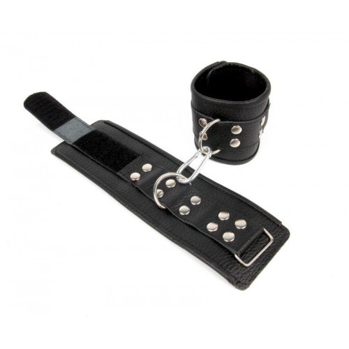 Купить Черные кожаные наручники с заклепками с фиксацией липучками код товара: NTB-80355/Арт.140432. Онлайн секс-шоп в СПб - EroticOasis 