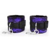 Купить Фиолетово-черные наручники с карабинами код товара: NTB-80584/Арт.180443. Секс-шоп в СПб - EROTICOASIS | Интим товары для взрослых 