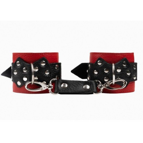 Фото товара: Красно-черные наручники с фиксацией на двух карабинах, код товара: 910-14 BX DD/Арт.223837, номер 4