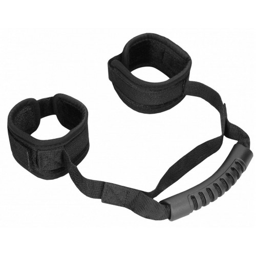 Фото товара: Черные наручники V&V Adjustable Handcuffs with Handle, код товара: OU519BLK/Арт.243982, номер 1