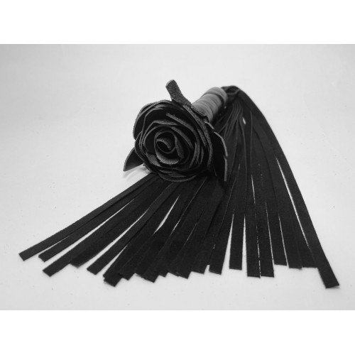 Купить Черная замшевая плеть с розой в рукояти - 40 см. код товара: 54072ars/Арт.248147. Секс-шоп в СПб - EROTICOASIS | Интим товары для взрослых 