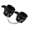 Купить Черные однослойные кожаные наручники код товара: 10120 / Арт.284058. Секс-шоп в СПб - EROTICOASIS | Интим товары для взрослых 