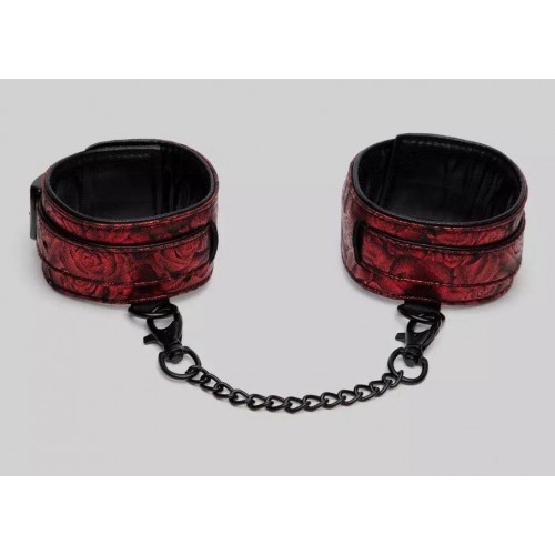 Купить Красно-черные оковы Reversible Faux Leather Ankle Cuffs код товара: FS-83670/Арт.312695. Секс-шоп в СПб - EROTICOASIS | Интим товары для взрослых 