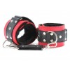 Купить Красно-чёрные кожаные наручники с меховым подкладом код товара: 51009ars/Арт.49547. Онлайн секс-шоп в СПб - EroticOasis 