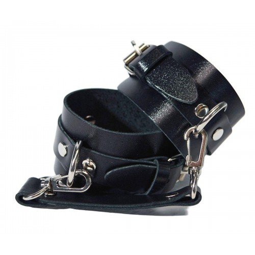Фото товара: Черные кожаные наручники с соединением на карабинах, код товара: VS-N-196/Арт.387380, номер 4