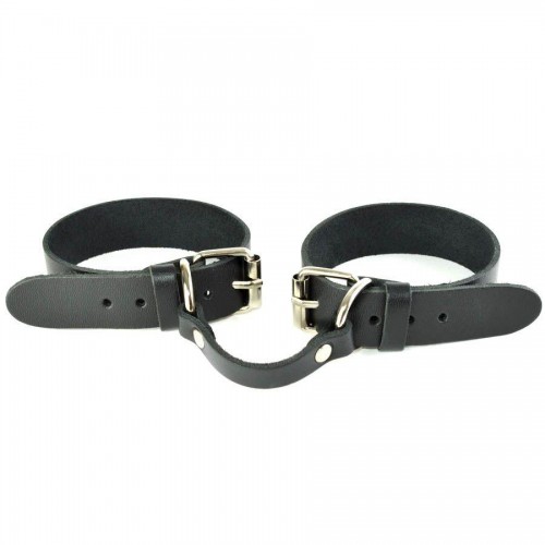 Фото товара: Черные кожаные наручники со съемной красной опушкой, код товара: 3442-12/Арт.410103, номер 1