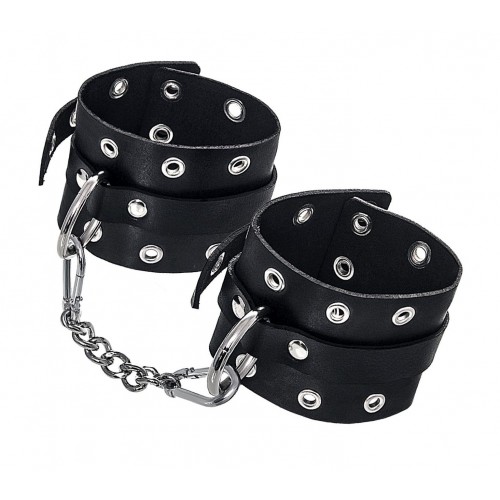 Купить Черные кожаные однослойные наручники с люверсами код товара: 02161/Арт.429938. Секс-шоп в СПб - EROTICOASIS | Интим товары для взрослых 