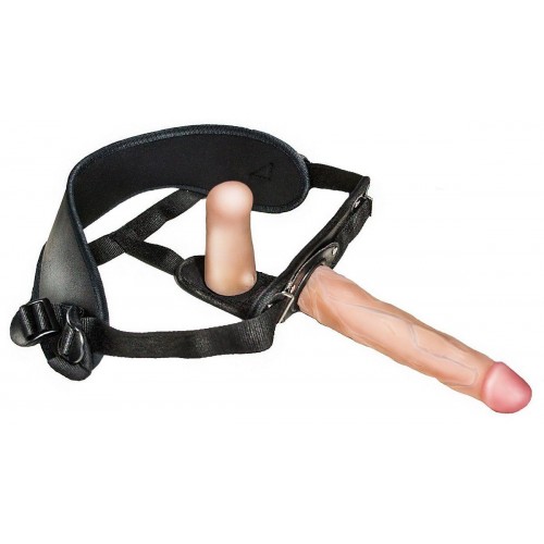 Фото товара: Женский страпон с вагинальной пробкой Woman Strap - 18 см., код товара: 837103/Арт.79352, номер 1